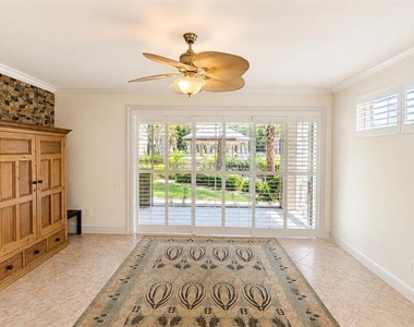 6552 Moorings Point Circle - Photo Thumbnail 3