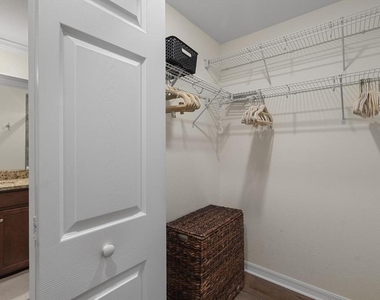 17118 Vardon Terrace - Photo Thumbnail 23