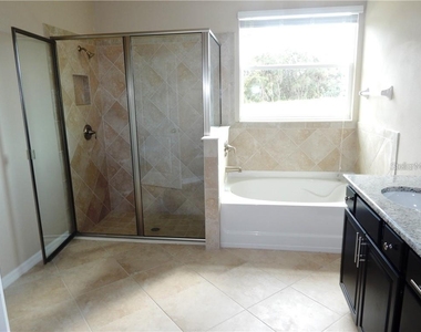 15302 Las Olas Place - Photo Thumbnail 10