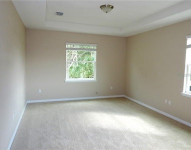 15302 Las Olas Place - Photo Thumbnail 8