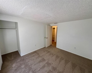 408 57th Avenue Drive E - Photo Thumbnail 14