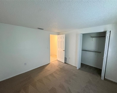 408 57th Avenue Drive E - Photo Thumbnail 11