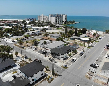 600 Corey Avenue - Photo Thumbnail 6