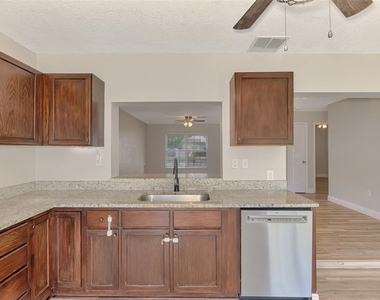 5520 Hayden Boulevard - Photo Thumbnail 20