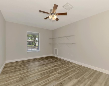 5520 Hayden Boulevard - Photo Thumbnail 35