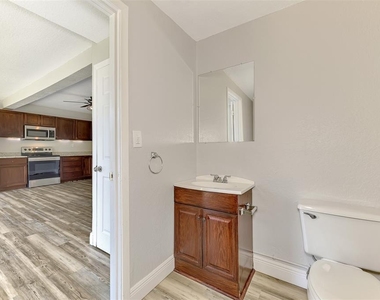 5520 Hayden Boulevard - Photo Thumbnail 37