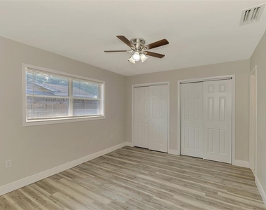 5520 Hayden Boulevard - Photo Thumbnail 21