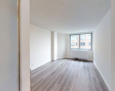 401 E 34th St - Photo Thumbnail 4