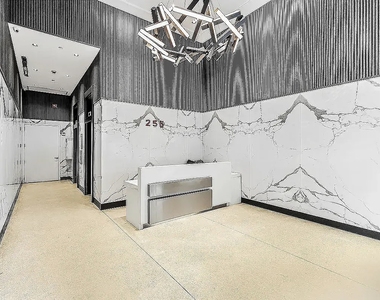 255 West 36th Street - Photo Thumbnail 9