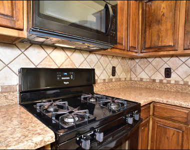 12636 Crystal Ridge Street - Photo Thumbnail 17