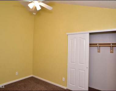 12636 Crystal Ridge Street - Photo Thumbnail 34