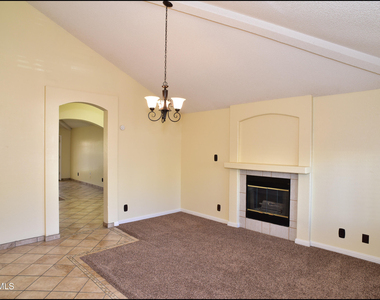 12636 Crystal Ridge Street - Photo Thumbnail 5