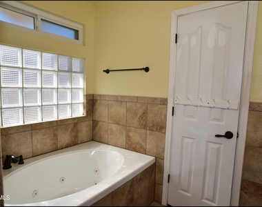 12636 Crystal Ridge Street - Photo Thumbnail 28