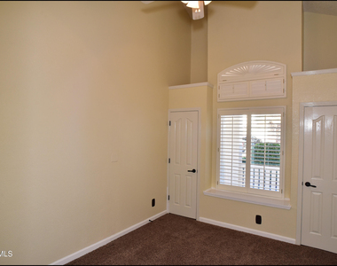 12636 Crystal Ridge Street - Photo Thumbnail 35