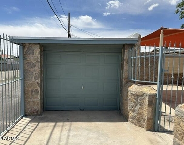 4222 Pershing Drive - Photo Thumbnail 26