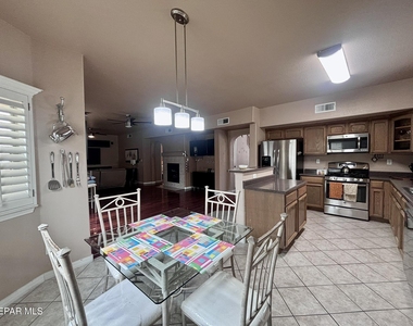 3640 Tierra Calida Drive - Photo Thumbnail 5