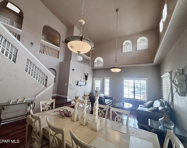 3640 Tierra Calida Drive - Photo Thumbnail 3