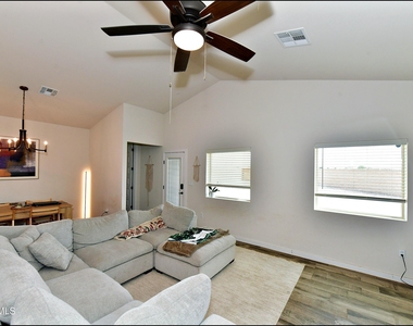 11182 Blazing Star Place - Photo Thumbnail 12
