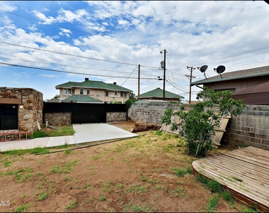 2906 Wheeling Avenue - Photo Thumbnail 38