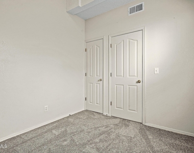1315 Olga Mapula Drive - Photo Thumbnail 5