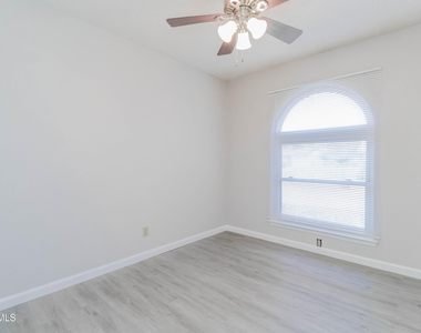 11052 Middledale Street - Photo Thumbnail 18