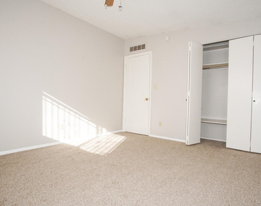 10109 Milan Street - Photo Thumbnail 19