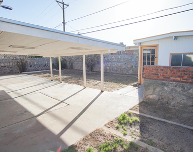 10109 Milan Street - Photo Thumbnail 24