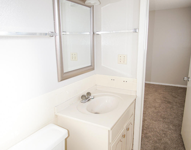 10109 Milan Street - Photo Thumbnail 20