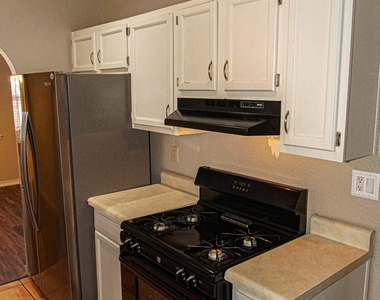 4553 Gen Maloney Circle - Photo Thumbnail 6