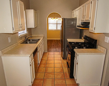 4553 Gen Maloney Circle - Photo Thumbnail 7