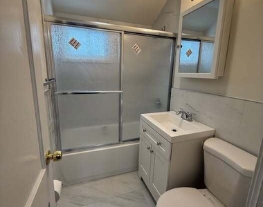290 Priscilla Street - Photo Thumbnail 7