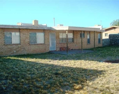 1618 Dale Douglas Drive - Photo Thumbnail 25