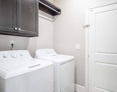 3420 Gary Brewster Place - Photo Thumbnail 21