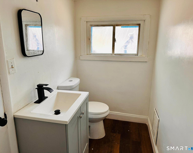 1295 Main Street - Photo Thumbnail 6