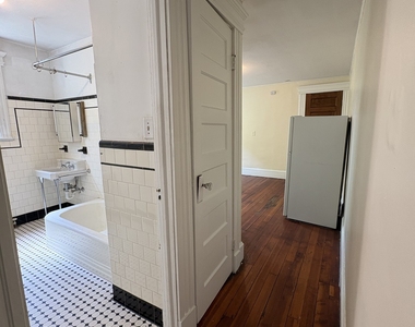 196 Norton Street - Photo Thumbnail 2