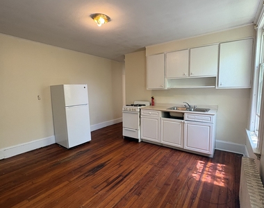 196 Norton Street - Photo Thumbnail 5