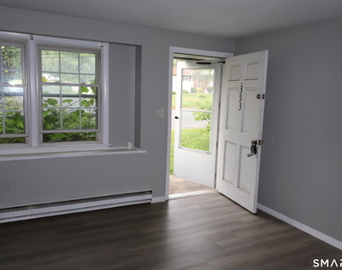 353 Scott Road - Photo Thumbnail 3