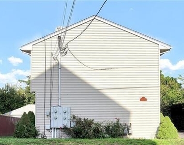 220 Alder Street - Photo Thumbnail 19