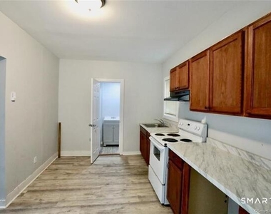 389 Orchard Street - Photo Thumbnail 9