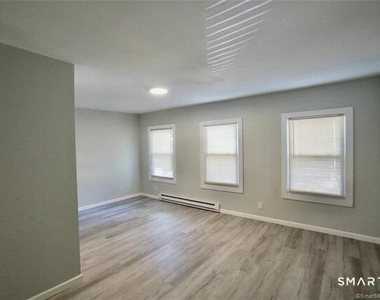 389 Orchard Street - Photo Thumbnail 14
