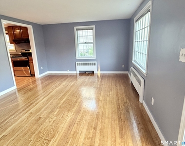 18 Whiteside Street - Photo Thumbnail 8