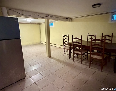 18 Whiteside Street - Photo Thumbnail 35