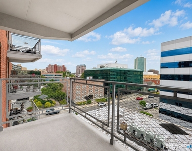 700 Summer Street - Photo Thumbnail 9