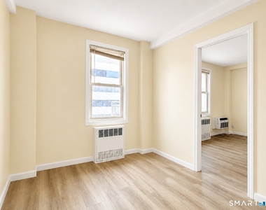 700 Summer Street - Photo Thumbnail 6
