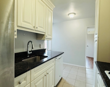 39 Glenbrook Road - Photo Thumbnail 7