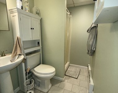 4 Harbor View Avenue - Photo Thumbnail 14
