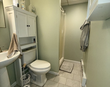 4 Harbor View Avenue - Photo Thumbnail 6
