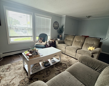 4 Harbor View Avenue - Photo Thumbnail 3