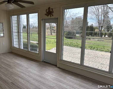 16 Shorelands Drive - Photo Thumbnail 15