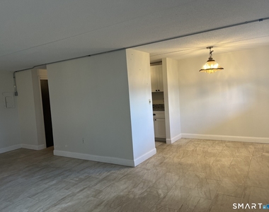 126 Triangle Street - Photo Thumbnail 4